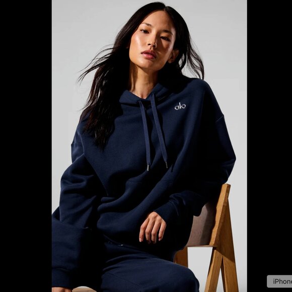 ALO Yoga Tops - Alo Yoga Accolade Hoodie – Unisex – Navy – Size Small